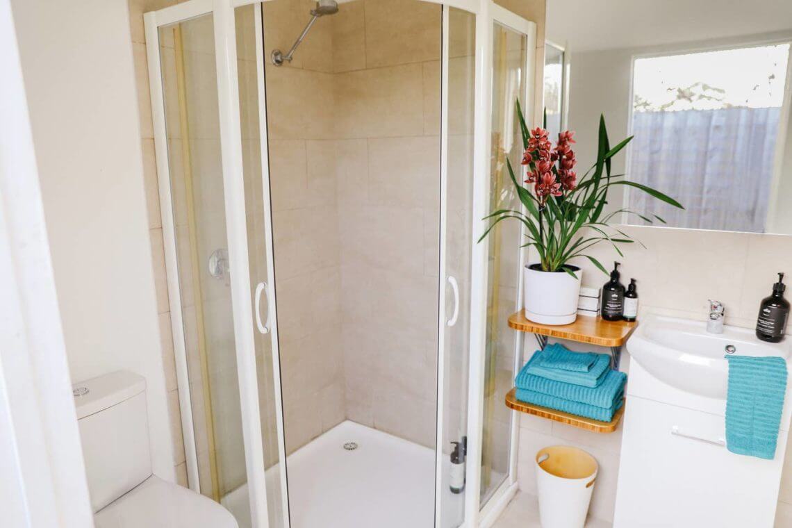 Modern Bathroom at the yurt space